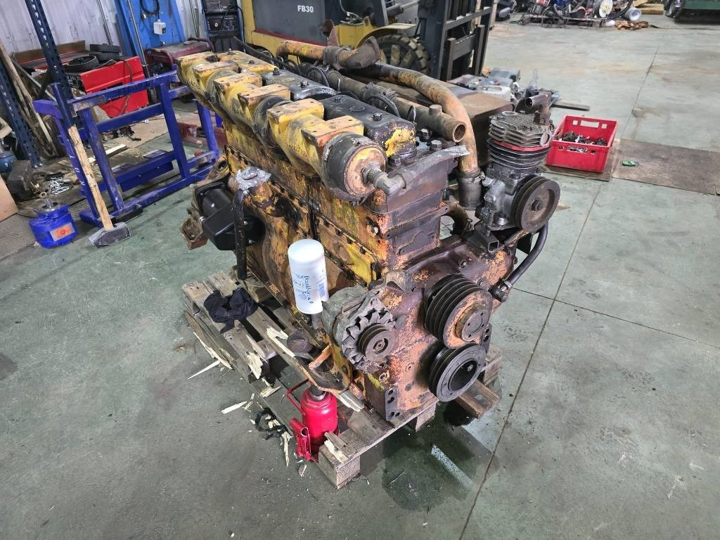 Hanomag 6 Cylinder ENGINE - Двигатель для Строительной техники: фото 2 Hanomag 6 Cylinder ENGINE - Двигатель для Строительной техники: фото 2