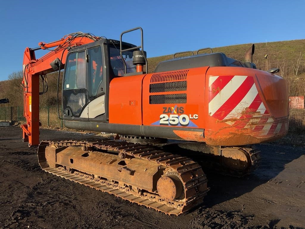 Hitachi ZX 250 LC-6 - Гусеничный экскаватор: фото 2 Hitachi ZX 250 LC-6 - Гусеничный экскаватор: фото 2