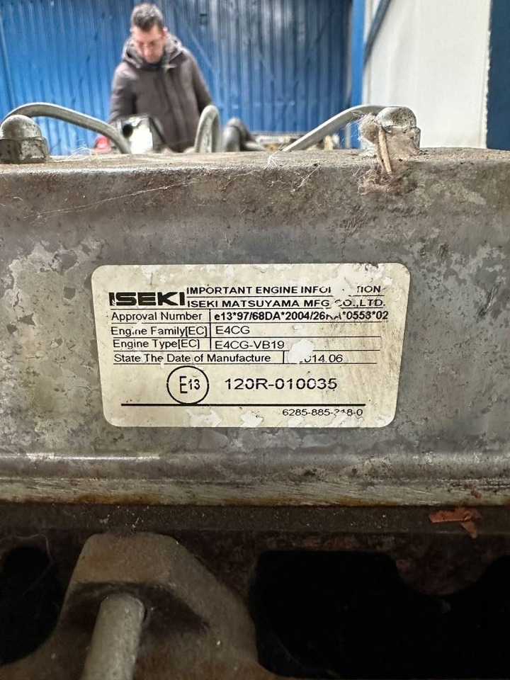 Iseki E4CG-VB19 - Двигатель для Сельскохозяйственной техники: фото 2 Iseki E4CG-VB19 - Двигатель для Сельскохозяйственной техники: фото 2