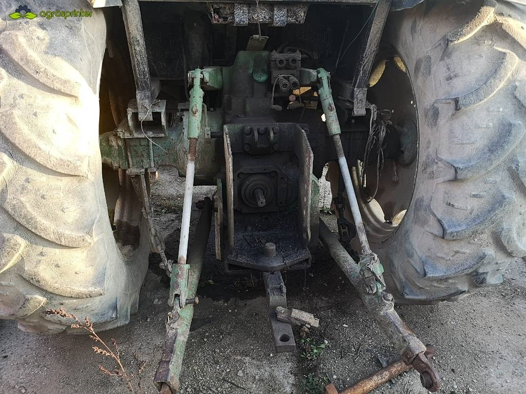 John Deere 3030 - Трактор: фото 4 John Deere 3030 - Трактор: фото 4
