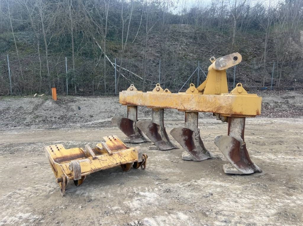 Jonquet Charrue PLOW - Плуг: фото 1 Jonquet Charrue PLOW - Плуг: фото 1