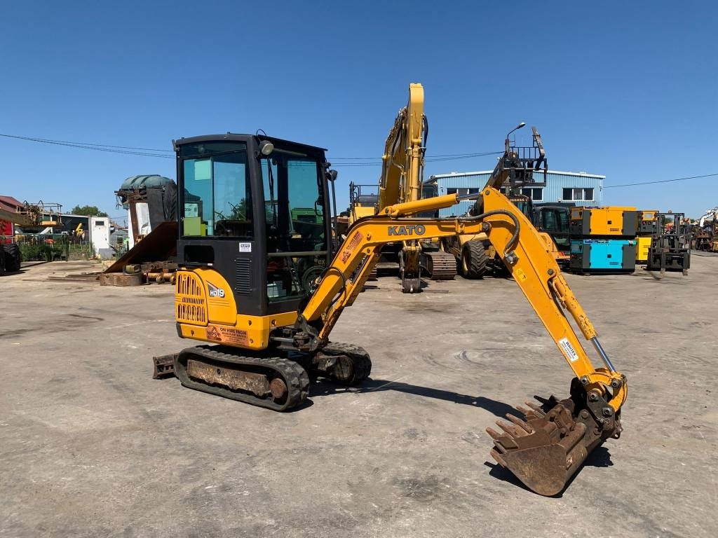 Kato 19VXE - Мини-экскаватор: фото 4 Kato 19VXE - Мини-экскаватор: фото 4