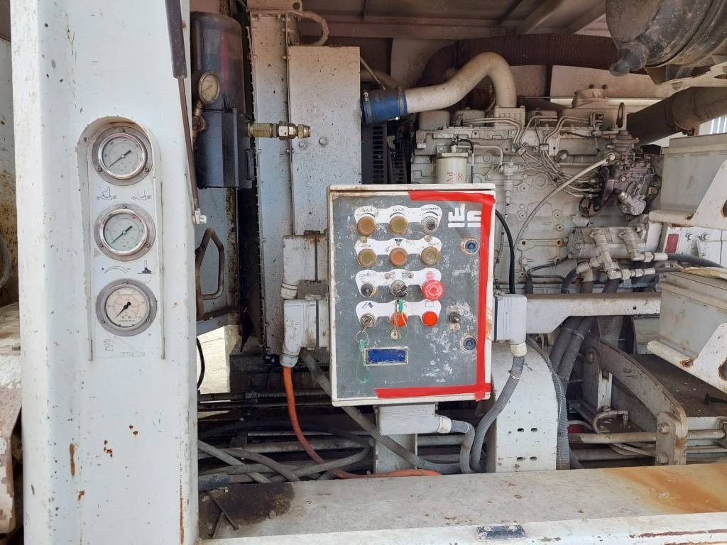 Utranazz SCM80C - Бетононасос стационарный: фото 5 Utranazz SCM80C - Бетононасос стационарный: фото 5