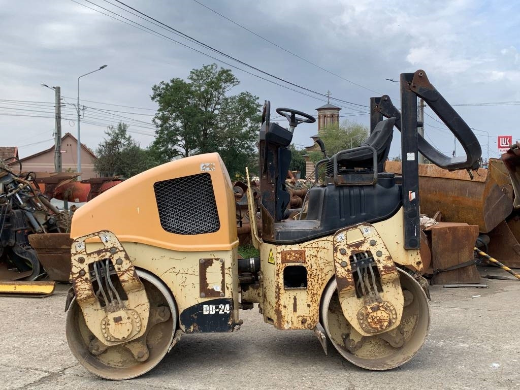 Volvo DD 24 - Дорожный каток: фото 2 Volvo DD 24 - Дорожный каток: фото 2