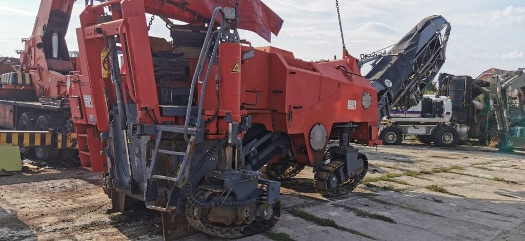 Wirtgen W1000F - Дорожная фреза: фото 3 Wirtgen W1000F - Дорожная фреза: фото 3