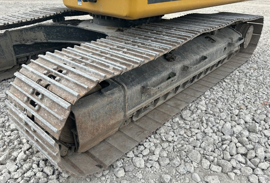 CATERPILLAR 320 F - Гусеничный экскаватор: фото 3 CATERPILLAR 320 F - Гусеничный экскаватор: фото 3