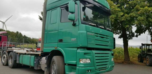 DAF XF105-460Super Spacs Cap G.Haus/Hoch Retarder - Грузовик-шасси: фото 2 DAF XF105-460Super Spacs Cap G.Haus/Hoch Retarder - Грузовик-шасси: фото 2