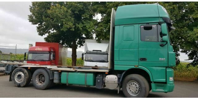DAF XF105-460Super Spacs Cap G.Haus/Hoch Retarder - Лесовоз: фото 3 DAF XF105-460Super Spacs Cap G.Haus/Hoch Retarder - Лесовоз: фото 3