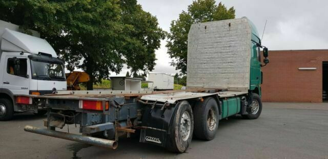 DAF XF105-460Super Spacs Cap G.Haus/Hoch Retarder - Грузовик-шасси: фото 4 DAF XF105-460Super Spacs Cap G.Haus/Hoch Retarder - Грузовик-шасси: фото 4
