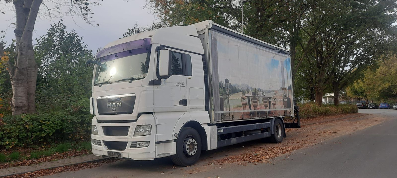 MAN TGX 18.360PS 4x2 G.Haus Kran+Funk - Тентованный грузовик, Автоманипулятор: фото 1 MAN TGX 18.360PS 4x2 G.Haus Kran+Funk - Тентованный грузовик, Автоманипулятор: фото 1