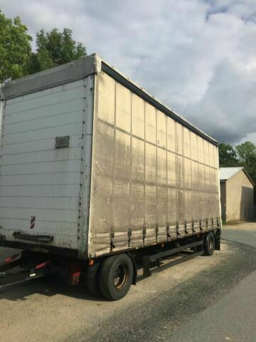 Volvo FH12-420 Euro:4Plane Spriegel mit LBW 3000kg - Тентованный грузовик: фото 5 Volvo FH12-420 Euro:4Plane Spriegel mit LBW 3000kg - Тентованный грузовик: фото 5
