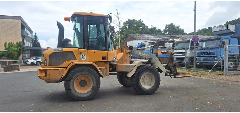 Volvo L30G - Колёсный погрузчик: фото 3 Volvo L30G - Колёсный погрузчик: фото 3