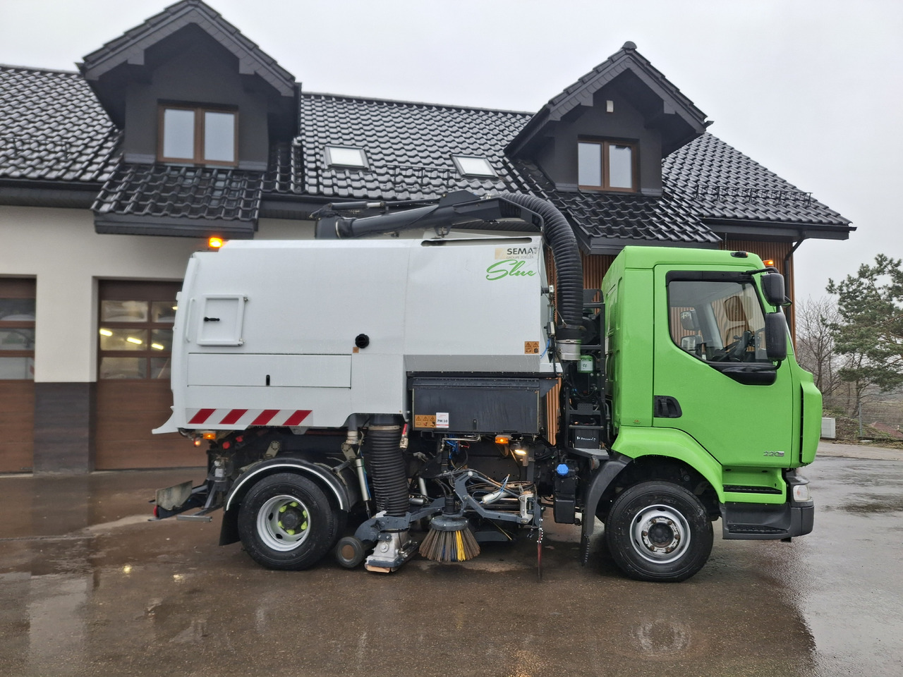 Renault Midlum 220 SEMAT Zoeller Johnston 2014r PM10 L/R 2 Motoren JCB - Подметально-уборочная машина: фото 5 Renault Midlum 220 SEMAT Zoeller Johnston 2014r PM10 L/R 2 Motoren JCB - Подметально-уборочная машина: фото 5
