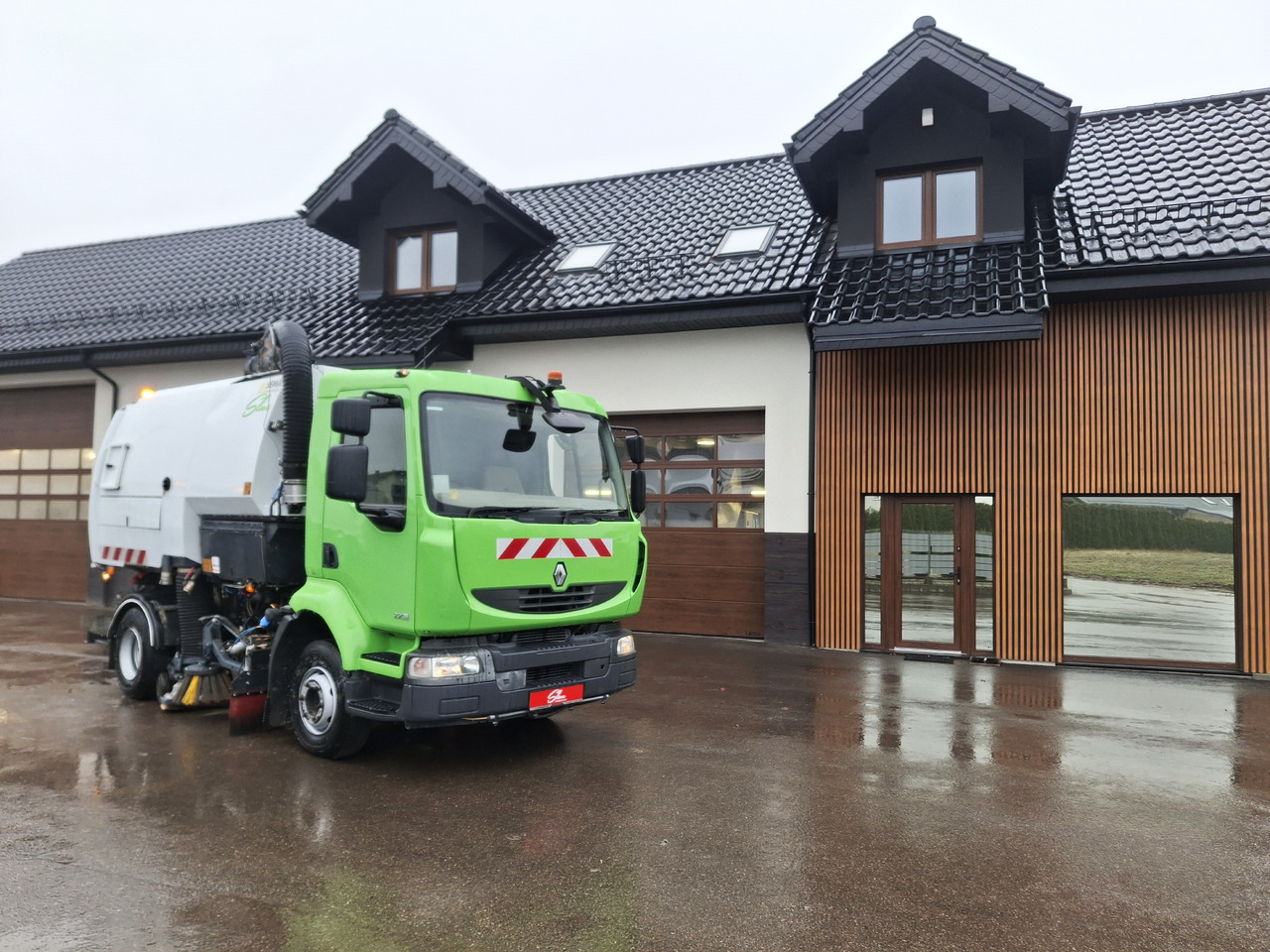 Renault Midlum 220 SEMAT Zoeller Johnston 2014r PM10 L/R 2 Motoren JCB - Подметально-уборочная машина: фото 1 Renault Midlum 220 SEMAT Zoeller Johnston 2014r PM10 L/R 2 Motoren JCB - Подметально-уборочная машина: фото 1