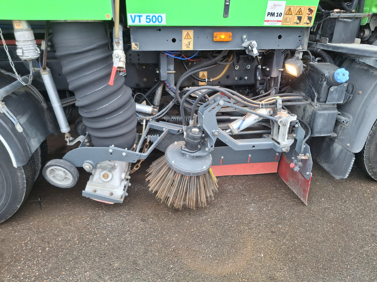 Renault Midlum 220 Zamiatarka Kehrmaschine 2 Motoren L/R EURO 5 Johnston SEMAT - Подметально-уборочная машина: фото 4 Renault Midlum 220 Zamiatarka Kehrmaschine 2 Motoren L/R EURO 5 Johnston SEMAT - Подметально-уборочная машина: фото 4