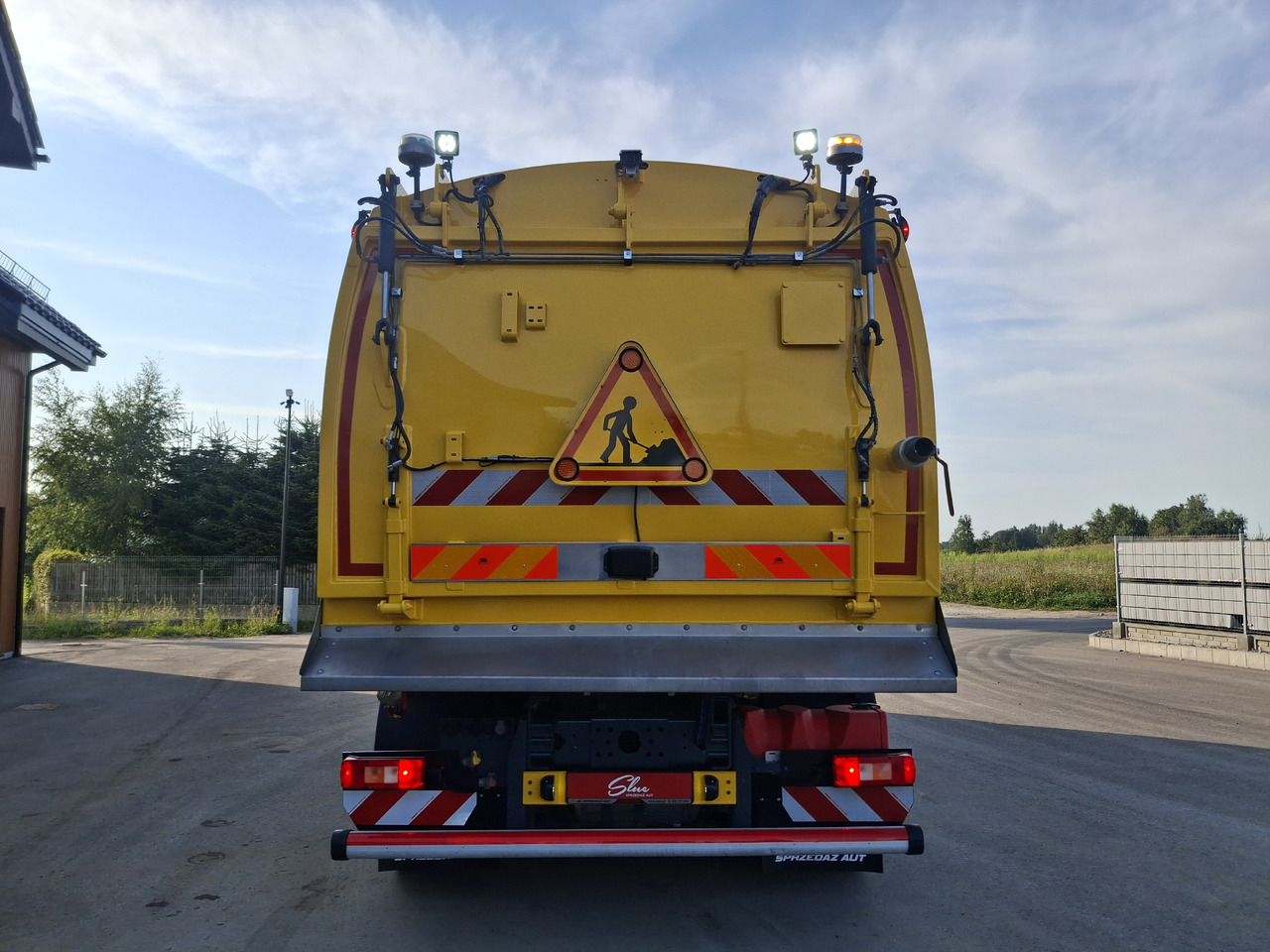 VOLVO FMX 420 Zamiatarka Kehrmaschine Euro 6 PM2.5 BROCK VS 7 TECH Karcher L/R 2145 Mth 2021r - Подметально-уборочная машина: фото 5 VOLVO FMX 420 Zamiatarka Kehrmaschine Euro 6 PM2.5 BROCK VS 7 TECH Karcher L/R 2145 Mth 2021r - Подметально-уборочная машина: фото 5