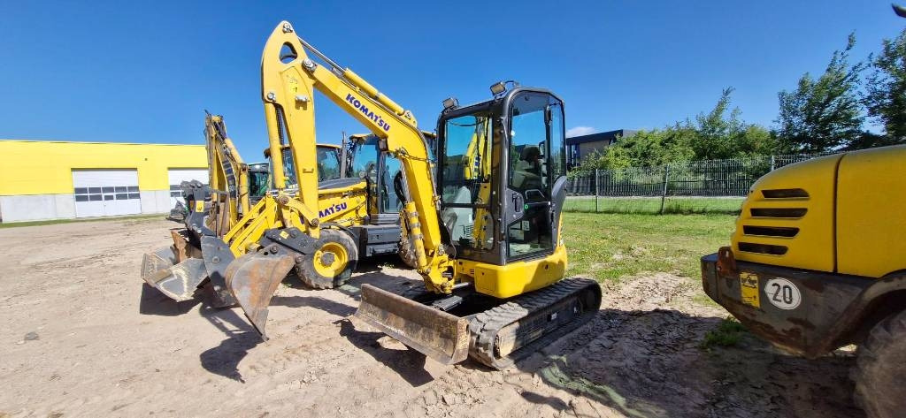 Komatsu PC 26 MR - Мини-экскаватор: фото 1 Komatsu PC 26 MR - Мини-экскаватор: фото 1