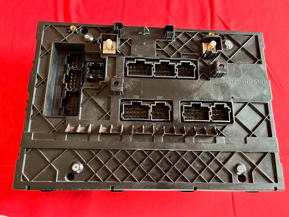Mercedes Actros A 0014462758 Steuergerät SAM Cabin Control Unit - Предохранитель для Грузовиков: фото 3 Mercedes Actros A 0014462758 Steuergerät SAM Cabin Control Unit - Предохранитель для Грузовиков: фото 3