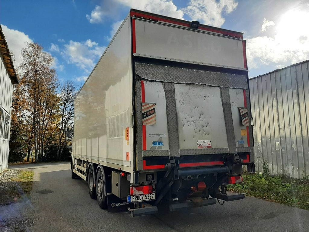 Scania G450 DB6x2*4HNB EURO6 - Грузовик с закрытым кузовом: фото 2 Scania G450 DB6x2*4HNB EURO6 - Грузовик с закрытым кузовом: фото 2
