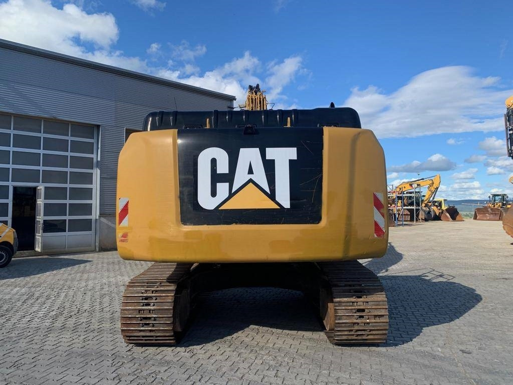 CAT 326FLN  - Гусеничный экскаватор: фото 4 CAT 326FLN  - Гусеничный экскаватор: фото 4