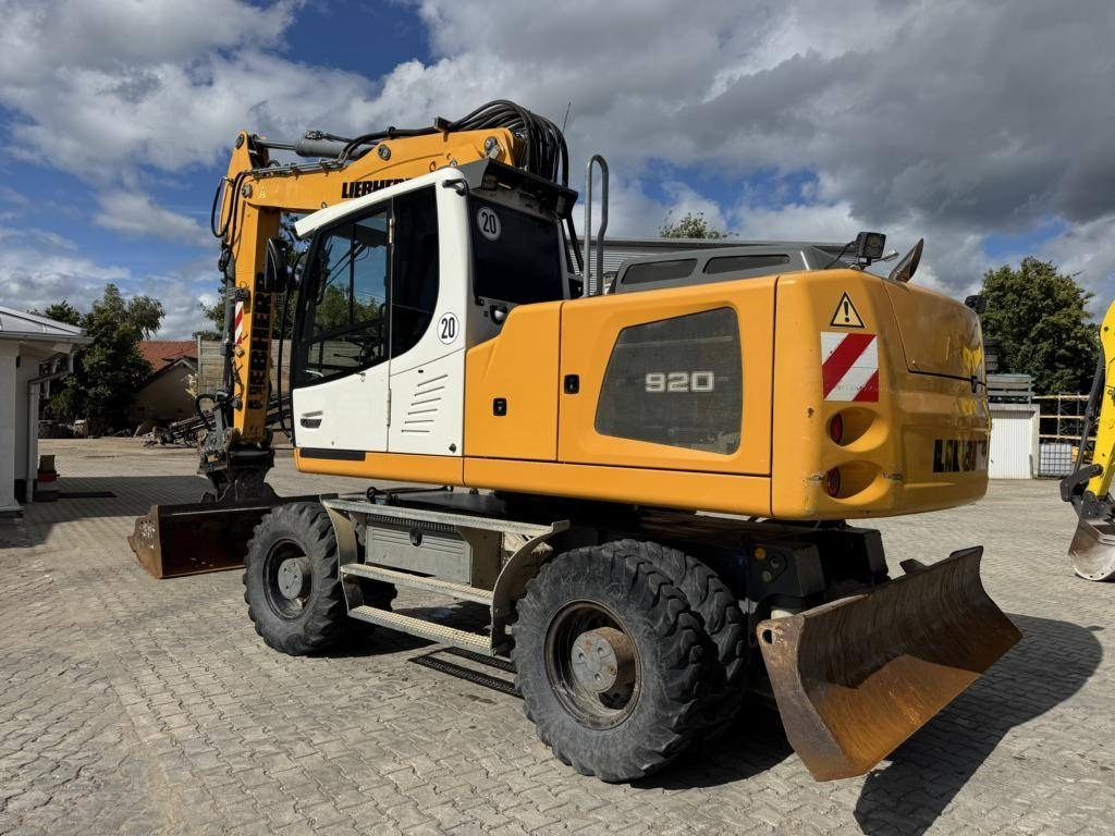 Liebherr A 920 Litronic - Колёсный экскаватор: фото 4 Liebherr A 920 Litronic - Колёсный экскаватор: фото 4