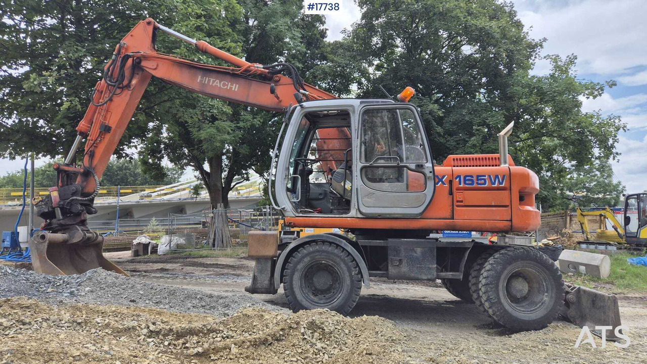 HITACHI EW 165W (2000) ROTOTILT Wheel Excavator - Колёсный экскаватор: фото 4 HITACHI EW 165W (2000) ROTOTILT Wheel Excavator - Колёсный экскаватор: фото 4