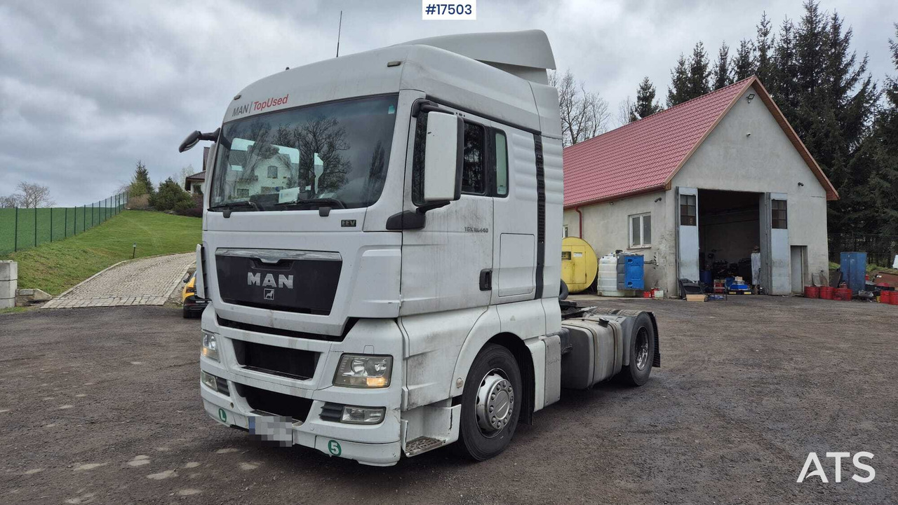Truck tractor MAN TGX 18.440 (2012) - Тягач: фото 1 Truck tractor MAN TGX 18.440 (2012) - Тягач: фото 1