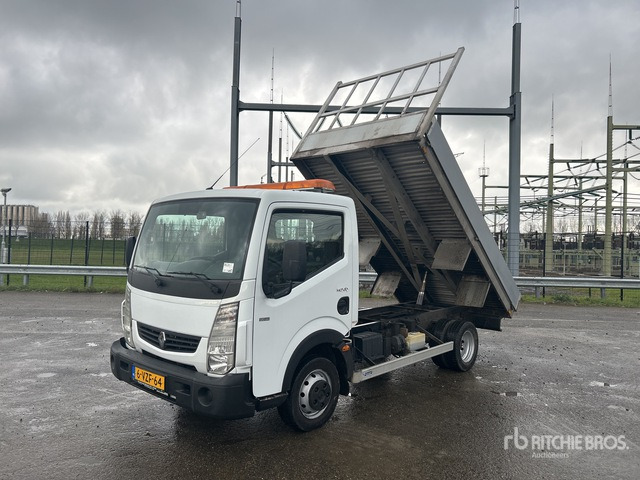 2012 Renault Maxity 4x2 Dump Truck: Light Duty - Самосвал: фото 2 2012 Renault Maxity 4x2 Dump Truck: Light Duty - Самосвал: фото 2
