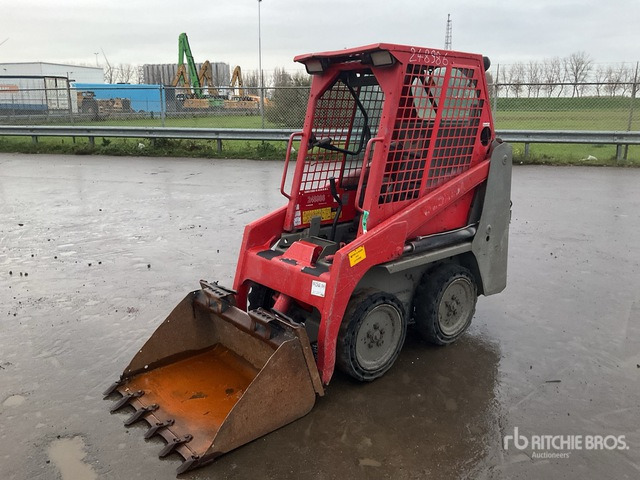 2016 Bobcat S70 (Inoperable) Skid Steer Loader - Мини-погрузчик с бортовым поворотом: фото 2 2016 Bobcat S70 (Inoperable) Skid Steer Loader - Мини-погрузчик с бортовым поворотом: фото 2