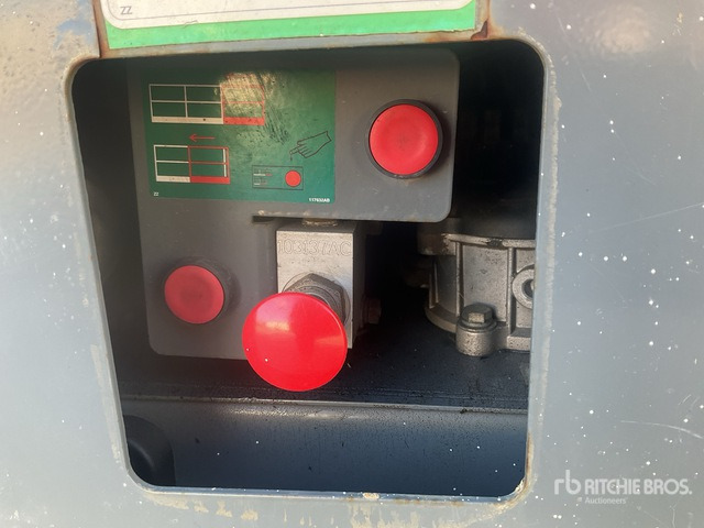 2016 Skyjack SJ9250 4x4 Diesel Scissor Lift - Ножничный подъемник: фото 5 2016 Skyjack SJ9250 4x4 Diesel Scissor Lift - Ножничный подъемник: фото 5