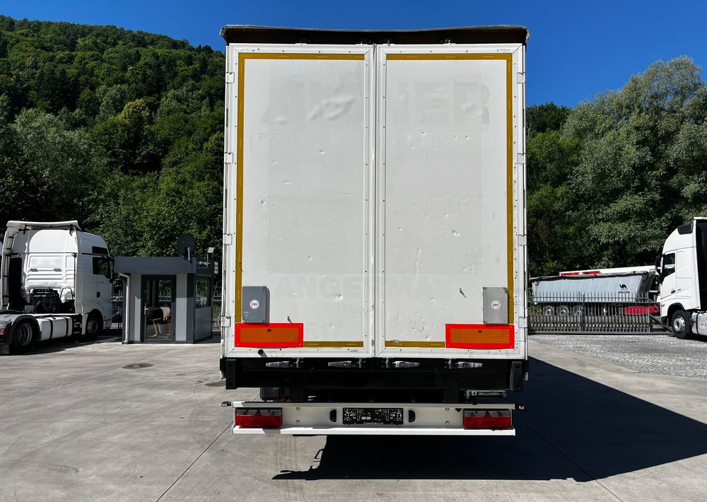 Schwarzmuller Firanka Standard // 2017 Rok // Podwójna podłoga // - Тентованный полуприцеп: фото 2 Schwarzmuller Firanka Standard // 2017 Rok // Podwójna podłoga // - Тентованный полуприцеп: фото 2