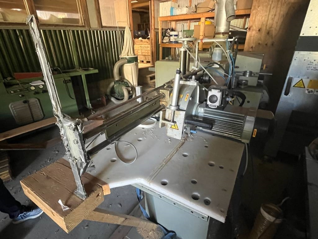 Annet GRAULE QNF Crosscut saw with TigerStop TS 4.8 L Au - Станок: фото 5 Annet GRAULE QNF Crosscut saw with TigerStop TS 4.8 L Au - Станок: фото 5