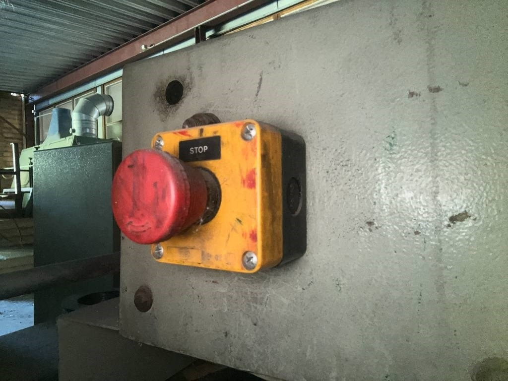 Annet SCM M3 Automatic multiblade rip saw - Деревообрабатывающий станок: фото 4 Annet SCM M3 Automatic multiblade rip saw - Деревообрабатывающий станок: фото 4