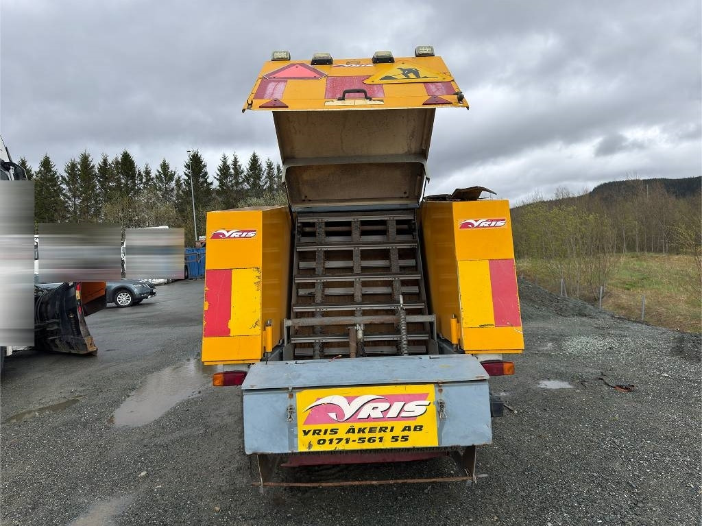 Broddway Combi feievogn - Подметально-уборочная машина: фото 3 Broddway Combi feievogn - Подметально-уборочная машина: фото 3