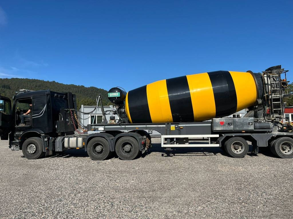 Mercedes-Benz Arocs 6X4 AMT BT 220 semi-trailer concrete mixer - Тягач, Полуприцеп бетоносмеситель: фото 1 Mercedes-Benz Arocs 6X4 AMT BT 220 semi-trailer concrete mixer - Тягач, Полуприцеп бетоносмеситель: фото 1