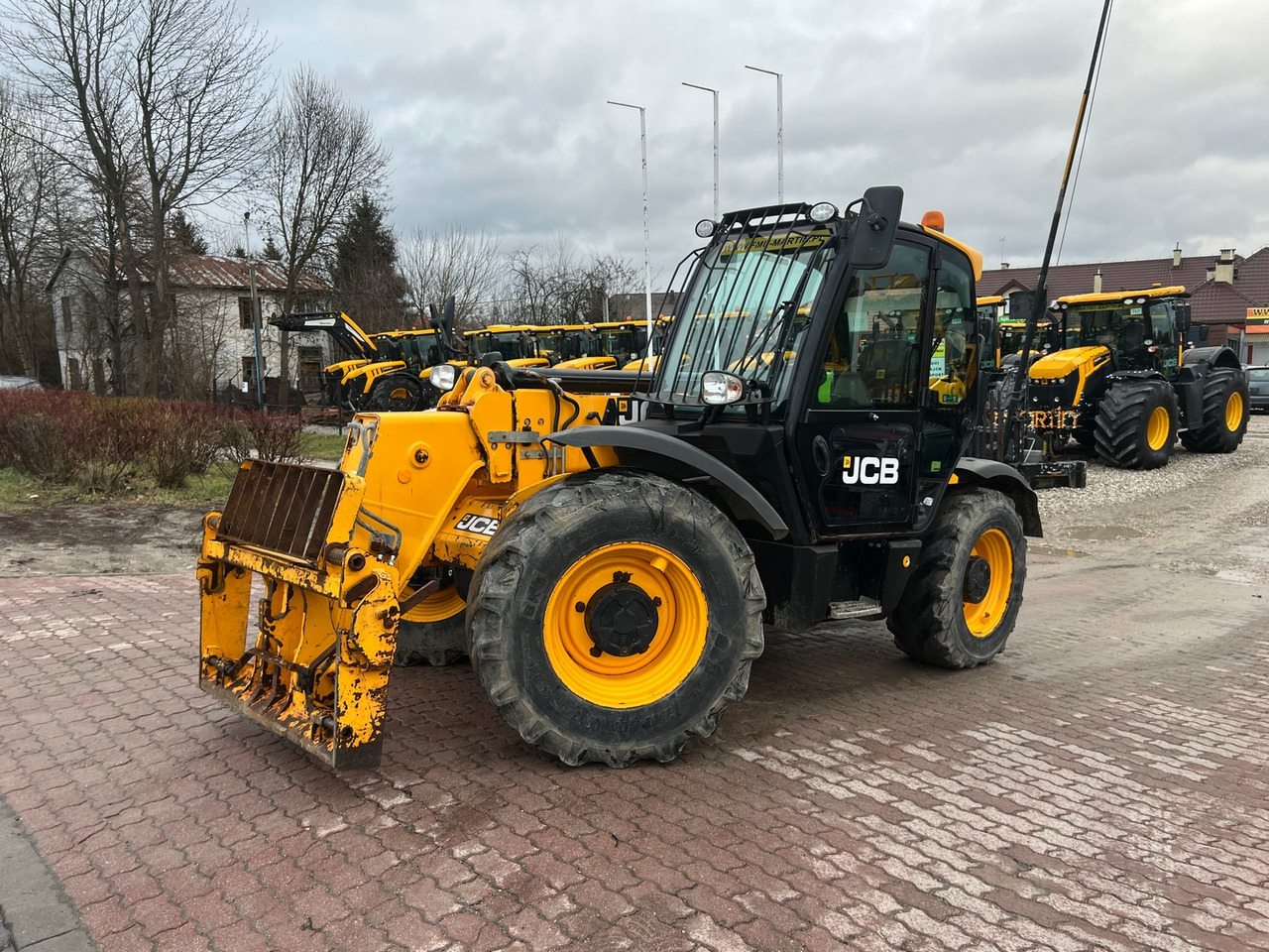 JCB 535-95 - Телескопический погрузчик: фото 1 JCB 535-95 - Телескопический погрузчик: фото 1