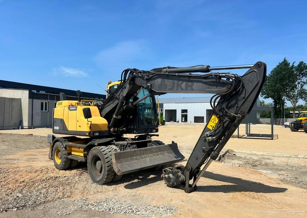 Volvo EW 140D | IGŁA | PO WYMIANACH OLEJU - Гусеничный экскаватор: фото 1 Volvo EW 140D | IGŁA | PO WYMIANACH OLEJU - Гусеничный экскаватор: фото 1