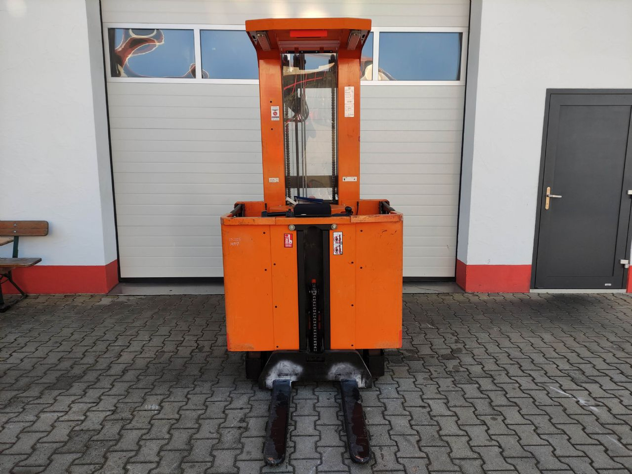 BT OME 100 M - Сборщик заказов: фото 3 BT OME 100 M - Сборщик заказов: фото 3