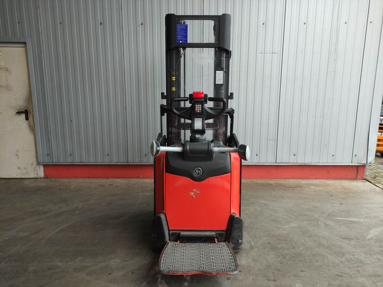 BT SPE 120 - Штабелер: фото 4 BT SPE 120 - Штабелер: фото 4