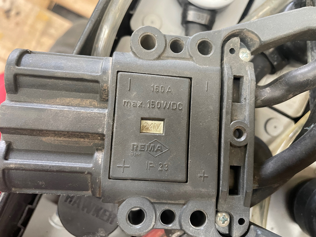 Hawker 24 Volt I 3 PZS 375 - Аккумулятор для Погрузочно-разгрузочной техники: фото 4 Hawker 24 Volt I 3 PZS 375 - Аккумулятор для Погрузочно-разгрузочной техники: фото 4