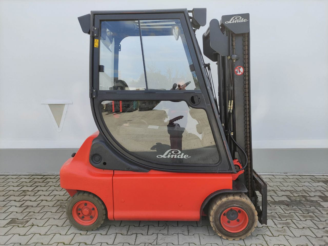 Linde E20-335 - Электропогрузчик: фото 2 Linde E20-335 - Электропогрузчик: фото 2