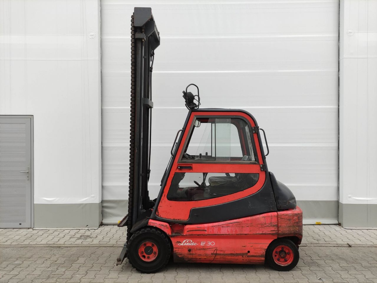Linde E30-01-336 - Электропогрузчик: фото 1 Linde E30-01-336 - Электропогрузчик: фото 1