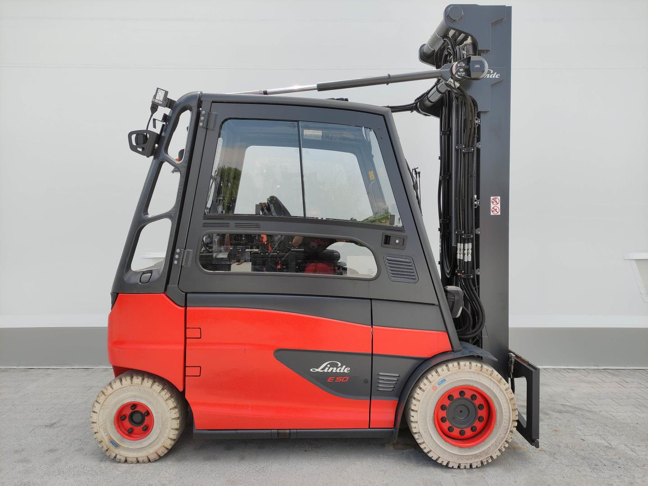 Linde E50HL-388 - Электропогрузчик: фото 2 Linde E50HL-388 - Электропогрузчик: фото 2