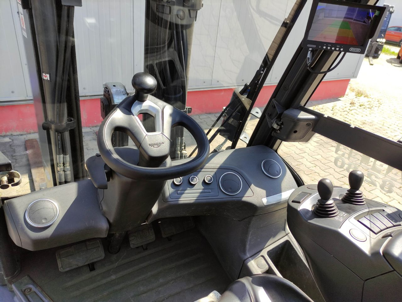 Linde H35D-01-1202 - Дизельный погрузчик: фото 5 Linde H35D-01-1202 - Дизельный погрузчик: фото 5