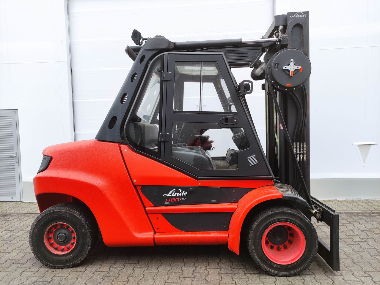 Linde H80D 900-03-396 EVO (M) - Дизельный погрузчик: фото 2 Linde H80D 900-03-396 EVO (M) - Дизельный погрузчик: фото 2