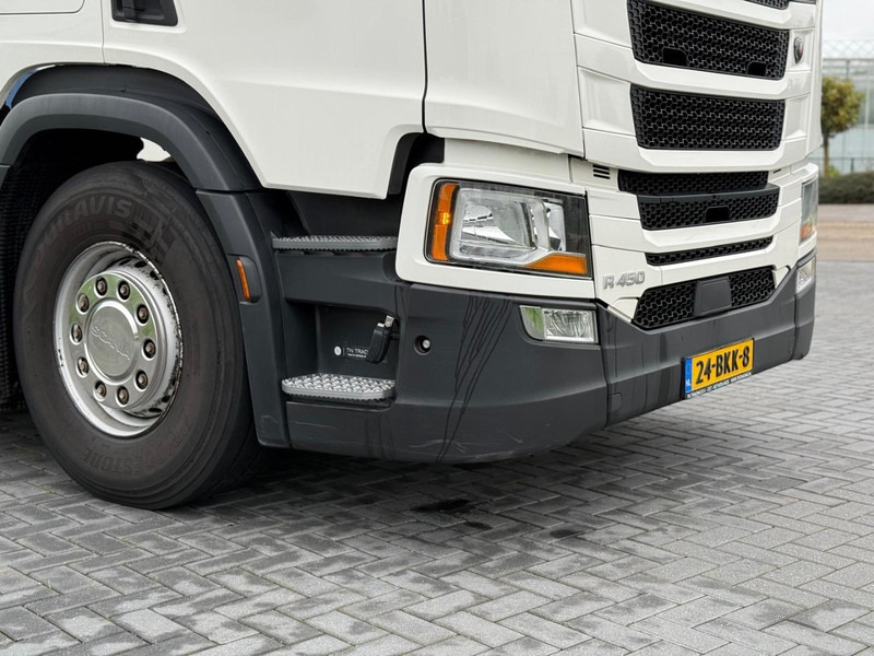 Scania R450 RETARDER, TWEE TANKS, GESTUURDE VOORLOPER, TOP! - Тягач: фото 4 Scania R450 RETARDER, TWEE TANKS, GESTUURDE VOORLOPER, TOP! - Тягач: фото 4