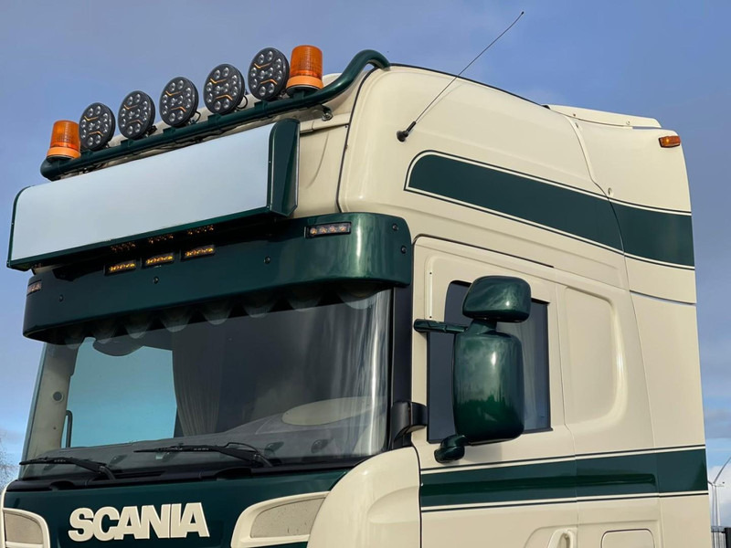 Scania R580 SHOW TRUCK, SPECIAL INTERIOR, FULL AIR, RETARDER. - Тягач: фото 4 Scania R580 SHOW TRUCK, SPECIAL INTERIOR, FULL AIR, RETARDER. - Тягач: фото 4