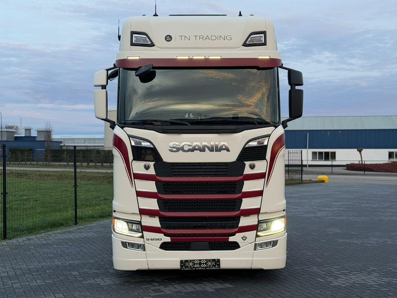 Scania S650 V8 NGS HYDRAULIEK, 3.35WB, VOLLUCHT, ALCOA, KING OF THE ROAD. - Тягач: фото 2 Scania S650 V8 NGS HYDRAULIEK, 3.35WB, VOLLUCHT, ALCOA, KING OF THE ROAD. - Тягач: фото 2