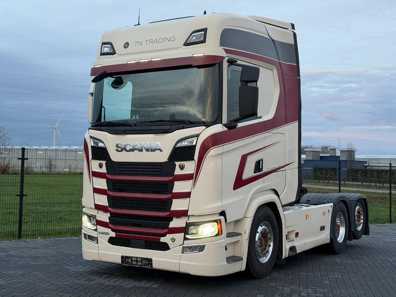 Scania S650 V8 NGS HYDRAULIEK, 3.35WB, VOLLUCHT, ALCOA, KING OF THE ROAD. - Тягач: фото 4 Scania S650 V8 NGS HYDRAULIEK, 3.35WB, VOLLUCHT, ALCOA, KING OF THE ROAD. - Тягач: фото 4