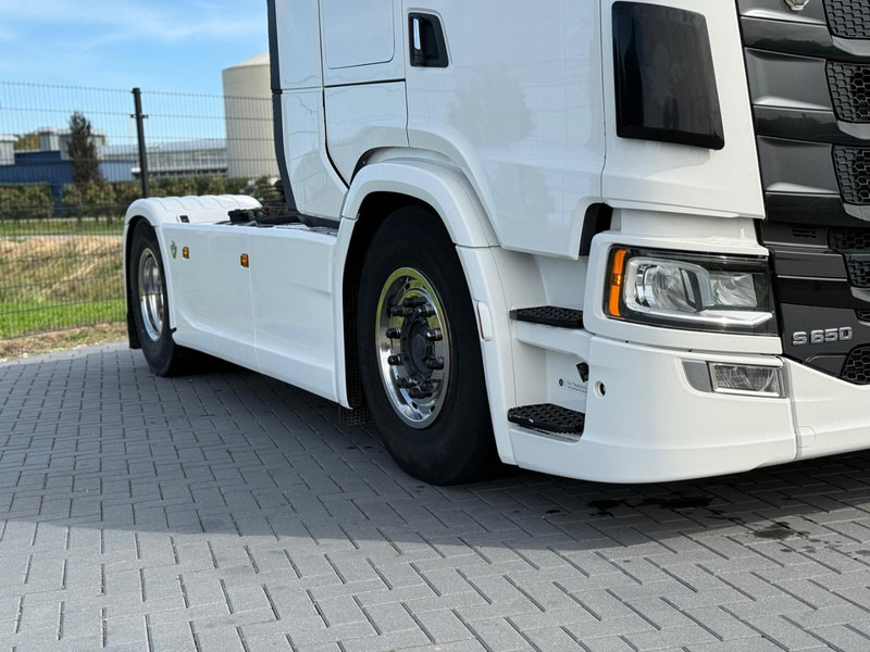 Scania S650 V8 NGS PARK COOL, VOLLUCHT, HYDRAULIEK, PTO, RETARDER, VOL SPOILER. - Тягач: фото 3 Scania S650 V8 NGS PARK COOL, VOLLUCHT, HYDRAULIEK, PTO, RETARDER, VOL SPOILER. - Тягач: фото 3